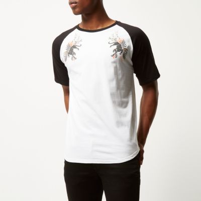 White oriental raglan print t-shirt